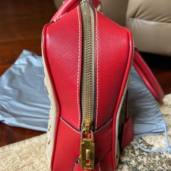 Auth Prada Bag - Picture 4 of 15